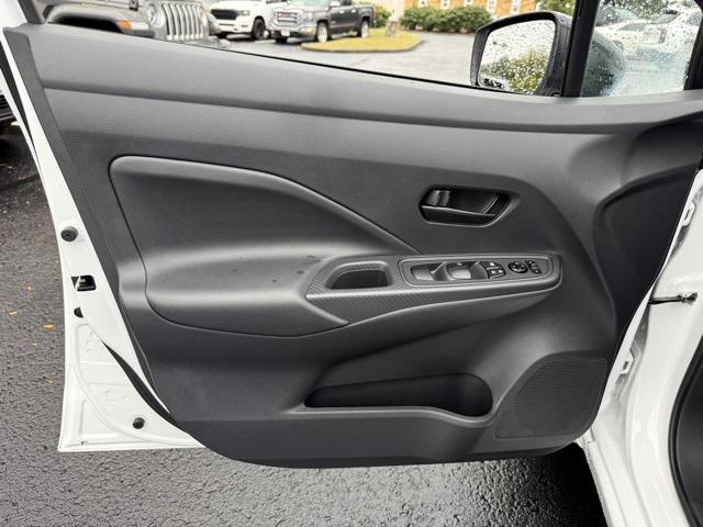 Photo of 2024 Fresh Powder Nissan Versa