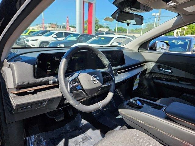 Photo of 2023 Black Diamond Pearl Nissan ARIYA