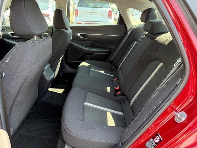 Photo of 2023 Ultimate Red Hyundai SONATA