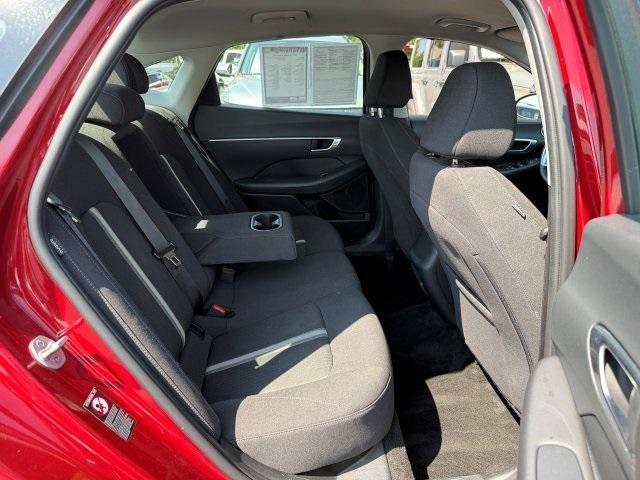 Photo of 2023 Ultimate Red Hyundai SONATA