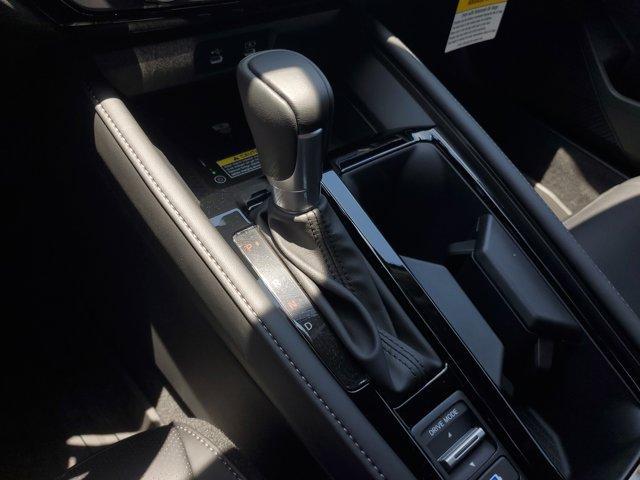 Photo of 2025 Platinum White Pearl Honda Accord Hybrid