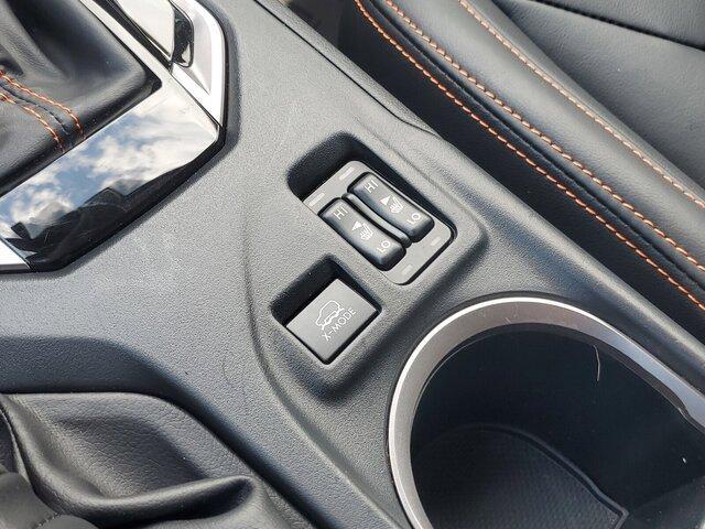 Photo of 2023 Crystal White Pearl Subaru Crosstrek