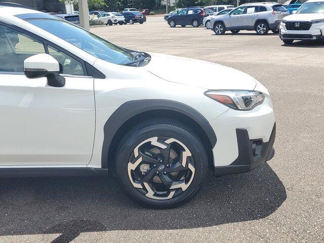 Photo of 2023 Crystal White Pearl Subaru Crosstrek