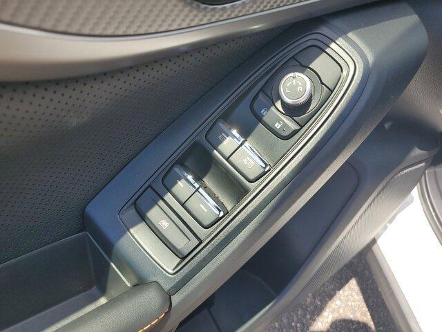Photo of 2023 Crystal White Pearl Subaru Crosstrek