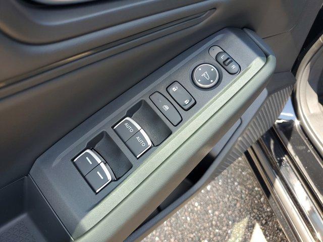 Photo of 2025 Crystal Black Pearl Honda Accord Hybrid
