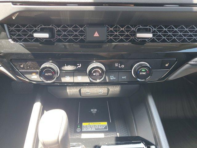 Photo of 2025 Crystal Black Pearl Honda Accord Hybrid