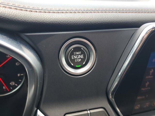 Photo of 2020 Silver Ice Metallic Chevrolet Blazer