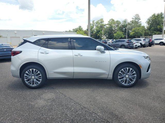 Photo of 2020 Silver Ice Metallic Chevrolet Blazer
