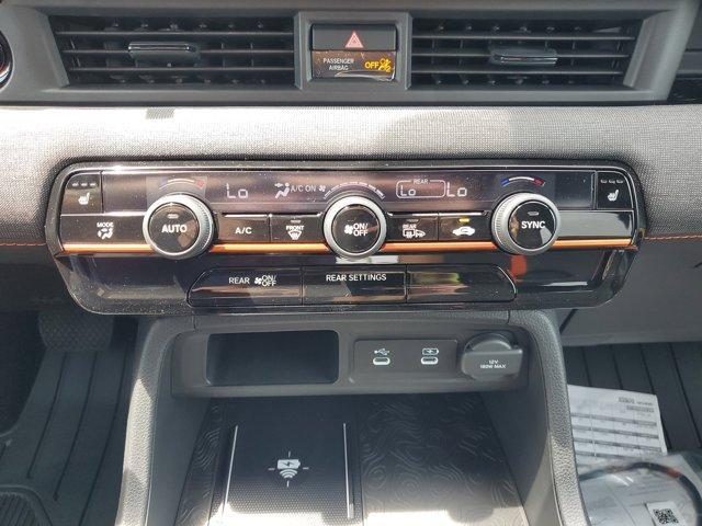 Photo of 2026 Platinum White Pearl Honda Passport