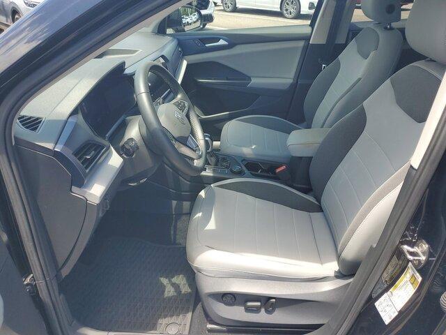 Photo of 2022 Deep Black Pearl Effect Volkswagen Taos