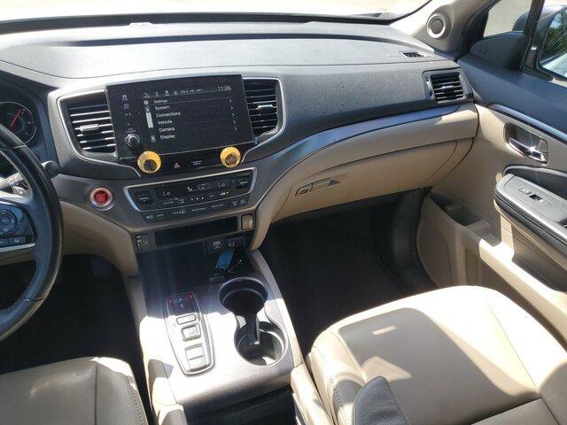 Photo of 2021 Platinum White Pearl Honda Pilot