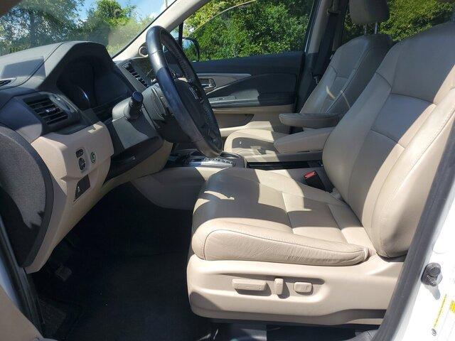 Photo of 2021 Platinum White Pearl Honda Pilot