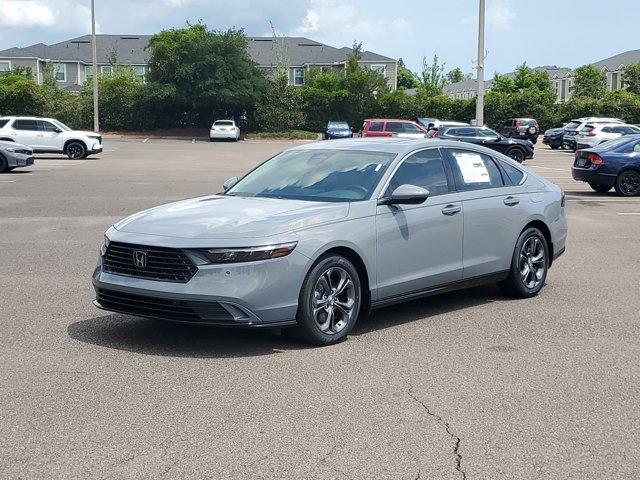 Photo of 2025 Urban Gray Pearl Honda Accord Hybrid