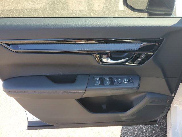 Photo of 2026 Platinum White Pearl Honda CR-V Hybrid