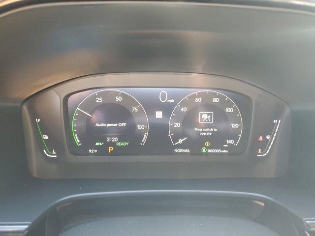 Photo of 2026 Platinum White Pearl Honda CR-V Hybrid