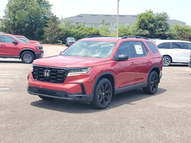 Photo of 2025 Radiant Red Metallic II Honda Pilot