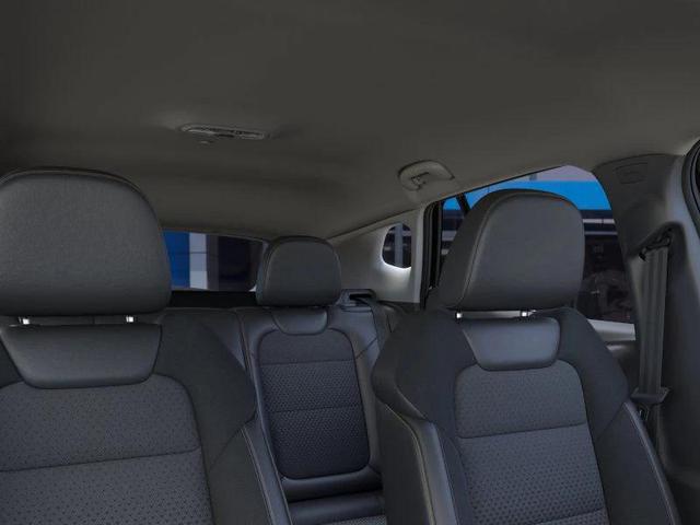 Photo of 2025 Summit White Chevrolet Trax