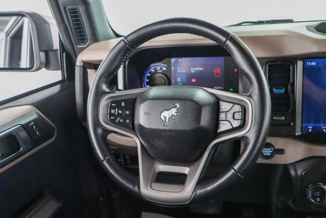 Photo of 2023 Iconic Silver Metallic Ford Bronco