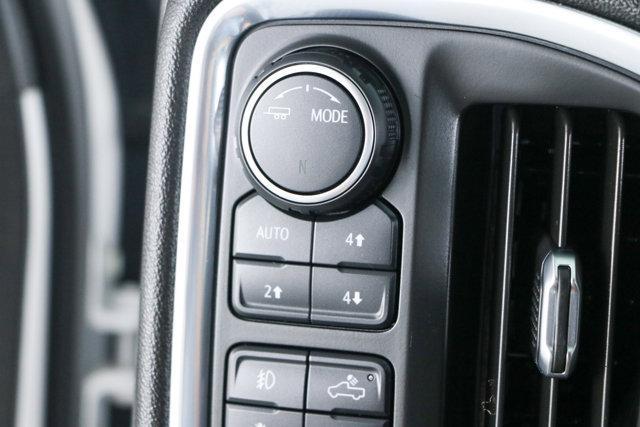 Photo of 2021 Iridescent Pearl Tricoat Chevrolet Silverado 1500