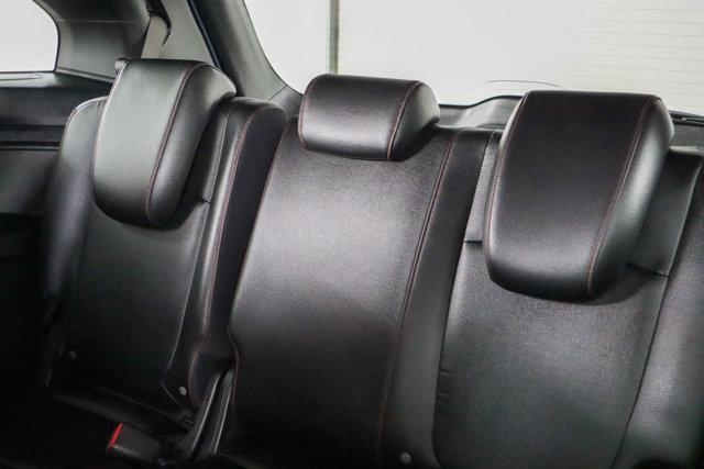 Photo of 2024 Sonic Gray Pearl Honda Odyssey