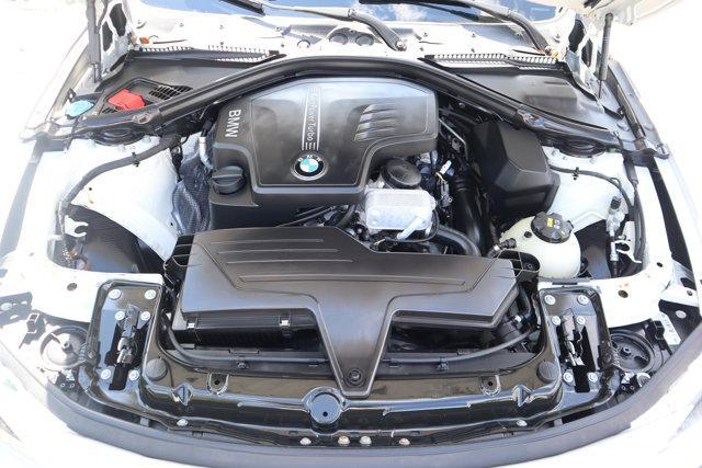 Photo of 2017 White BMW 320