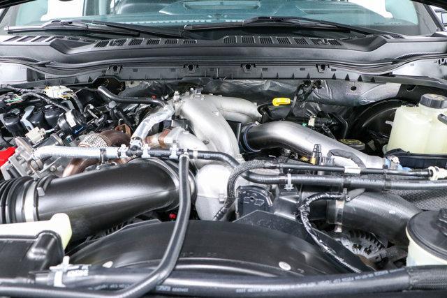 Photo of 2024 Agate Black Metallic Ford F-250