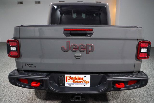Photo of 2021 GRAY Jeep Gladiator