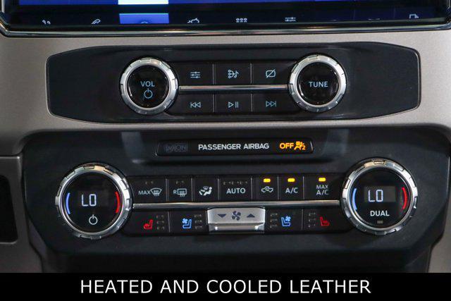 Photo of 2022 White Ford F-250