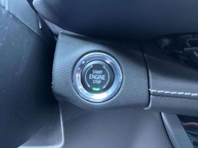 Photo of 2022 Summit White Buick Envision