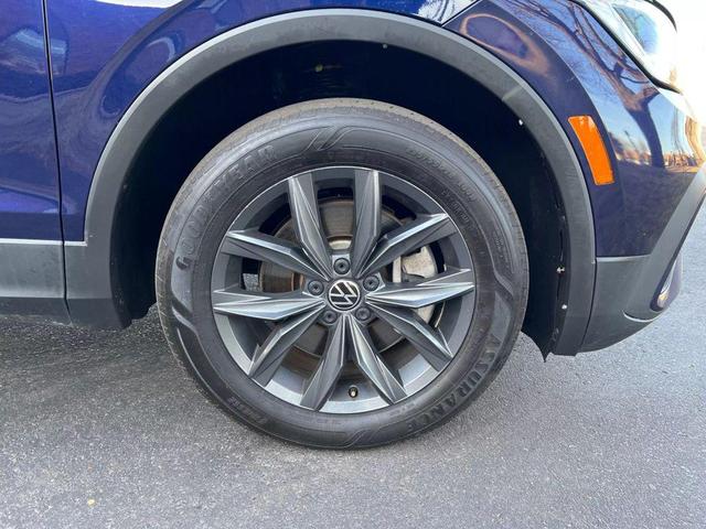 Photo of 2022 Atlantic Blue Metallic Volkswagen Tiguan