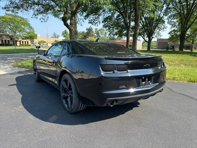 Photo of 2012 Black Chevrolet Camaro