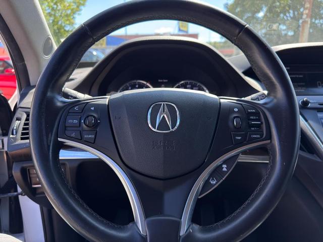 Photo of 2020 Platinum White Pearl Acura MDX
