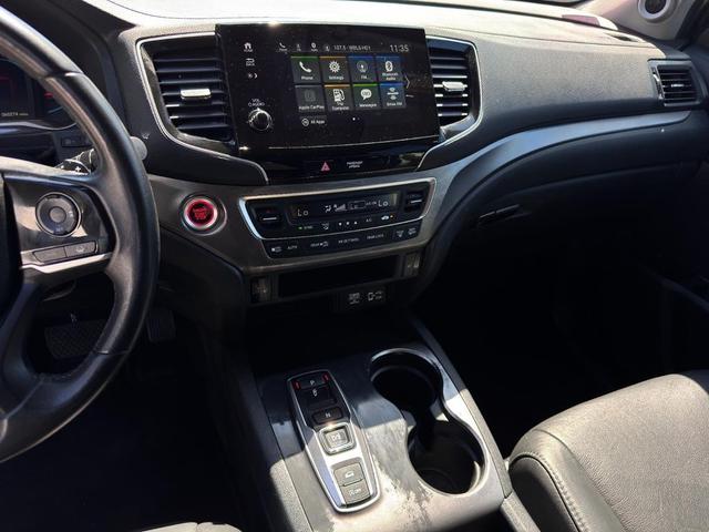 Photo of 2022 Platinum White Pearl Honda Pilot