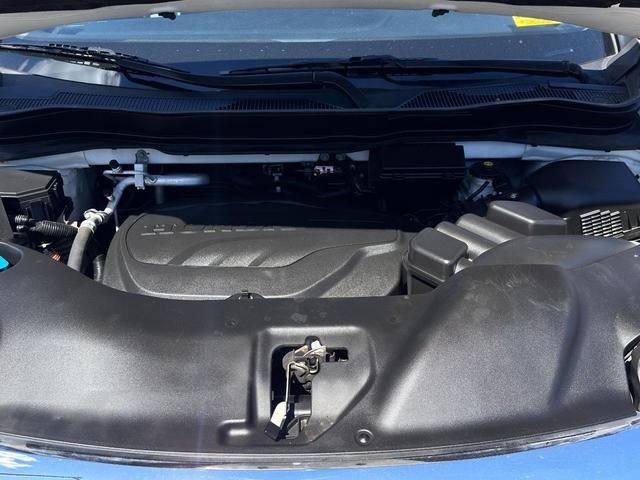 Photo of 2022 Platinum White Pearl Honda Pilot