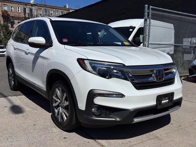 Photo of 2022 Platinum White Pearl Honda Pilot