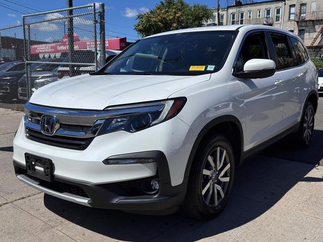 Photo of 2022 Platinum White Pearl Honda Pilot