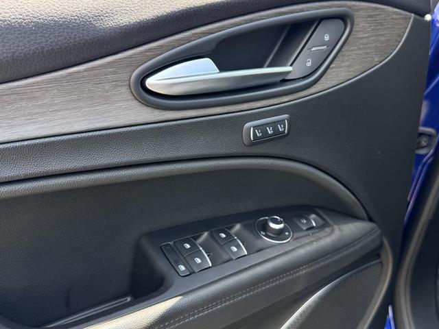 Photo of 2022 Anodized Blue Metallic Alfa Romeo Stelvio