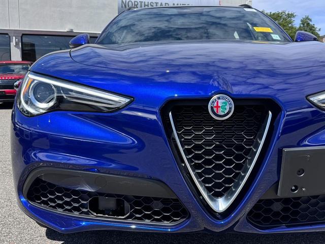 Photo of 2022 Anodized Blue Metallic Alfa Romeo Stelvio