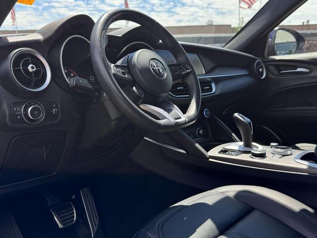 Photo of 2022 Anodized Blue Metallic Alfa Romeo Stelvio