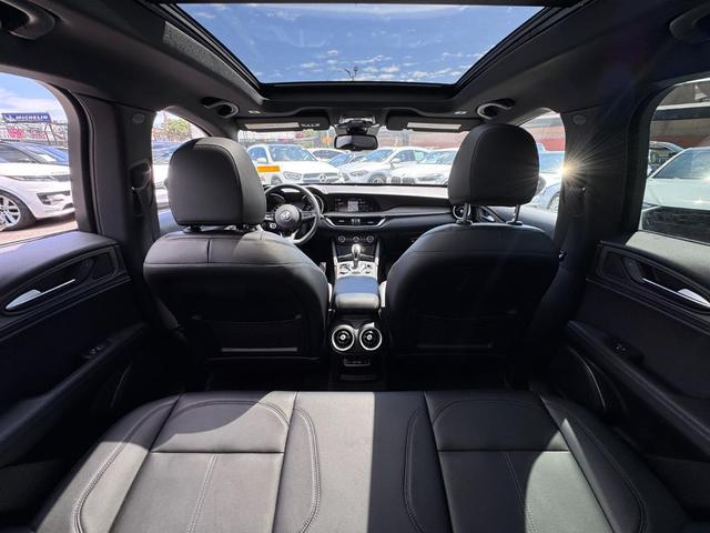 Photo of 2022 Anodized Blue Metallic Alfa Romeo Stelvio