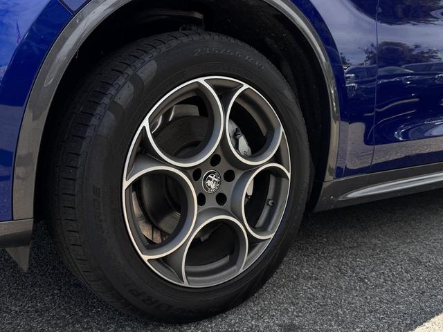 Photo of 2022 Anodized Blue Metallic Alfa Romeo Stelvio