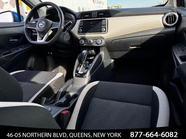Photo of 2021 Electric Blue Metallic Nissan Versa