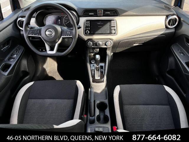 Photo of 2021 Electric Blue Metallic Nissan Versa