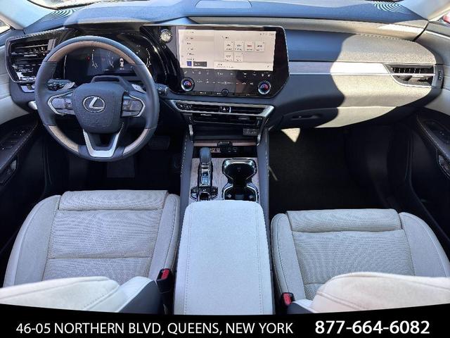 Photo of 2023 Eminent White Pearl Lexus RX 350