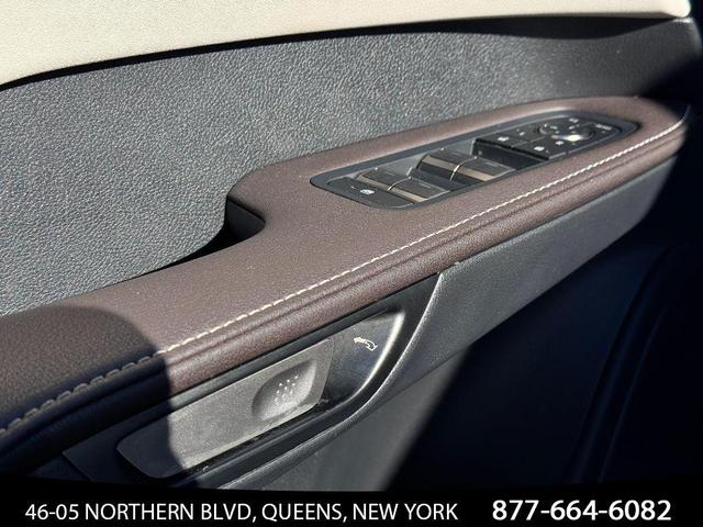 Photo of 2023 Eminent White Pearl Lexus RX 350
