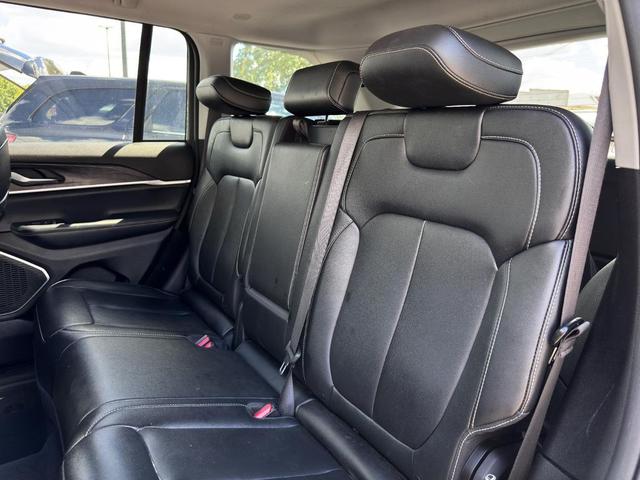 Photo of 2023 Baltic Gray Metallic Clearcoat Jeep Grand Cherokee 4xe