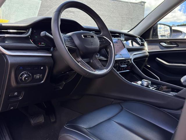 Photo of 2023 Baltic Gray Metallic Clearcoat Jeep Grand Cherokee 4xe