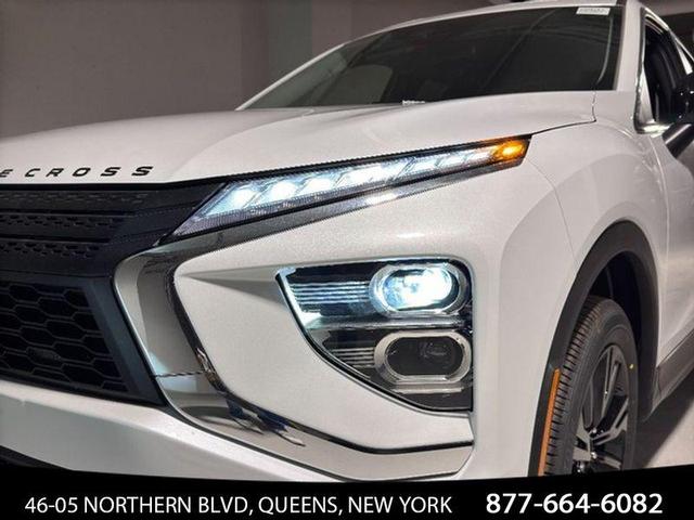 Photo of 2025 White Diamond Mitsubishi Eclipse Cross