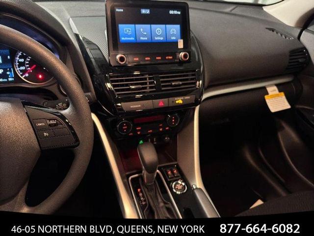 Photo of 2025 White Diamond Mitsubishi Eclipse Cross