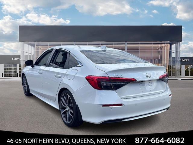 Photo of 2024 Platinum White Pearl Honda Civic